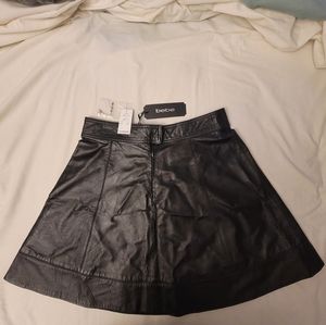 bebe Black Genuine Leather Circle / Skater Skirt Size 10 Brand New!